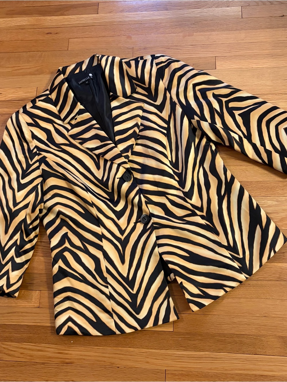 Black & Tan/Gold Animal Print Blazer - Size 12 - Danielle B.